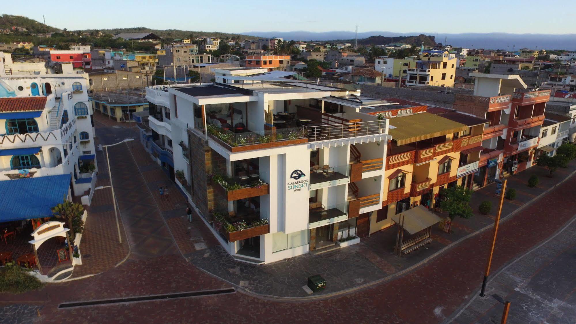 Galapagos Sunset Hotel Puerto Baquerizo Moreno Exterior foto